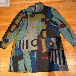 Abstract Pattern Women's tunic worn once